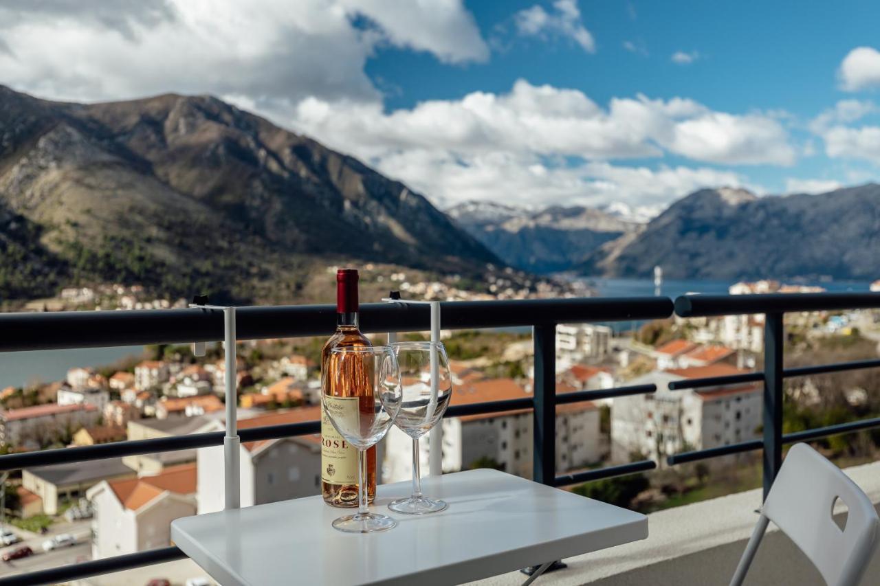 Lana Sea View Apartment Kotor Kültér fotó