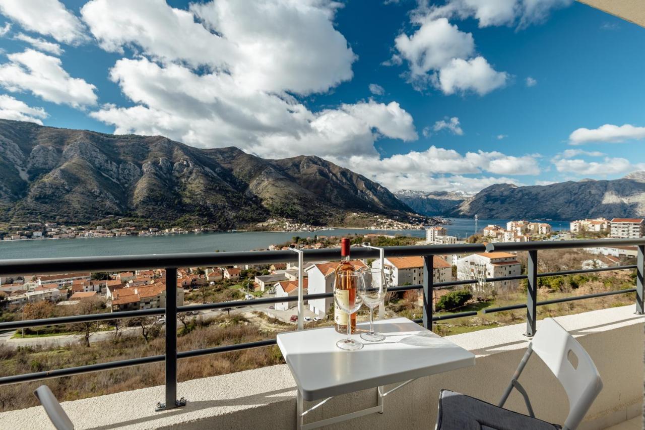 Lana Sea View Apartment Kotor Kültér fotó