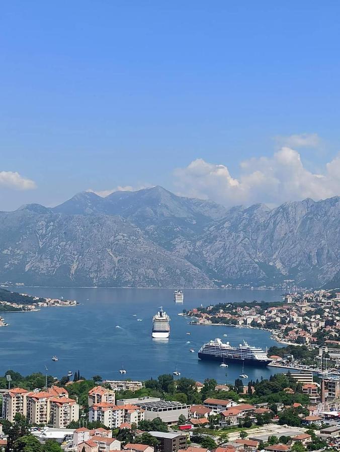 Lana Sea View Apartment Kotor Kültér fotó
