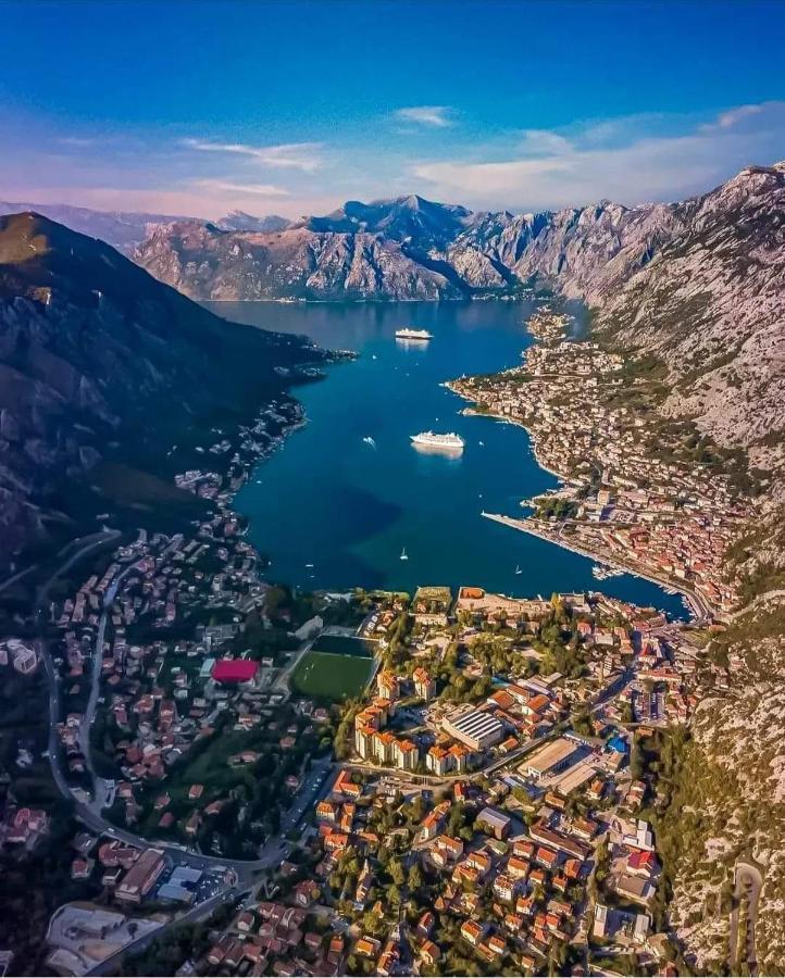 Lana Sea View Apartment Kotor Kültér fotó